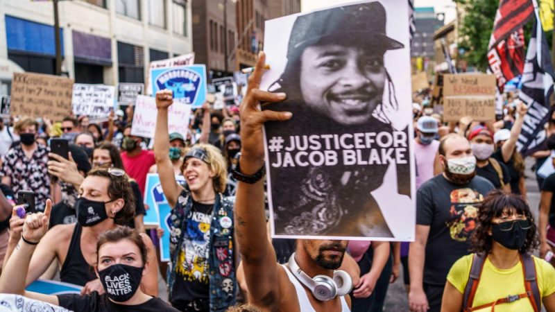 Le puissant discours de la famille de Jacob Blake, criblé de balles par la police-Stop à ce racisme violent et ciblé