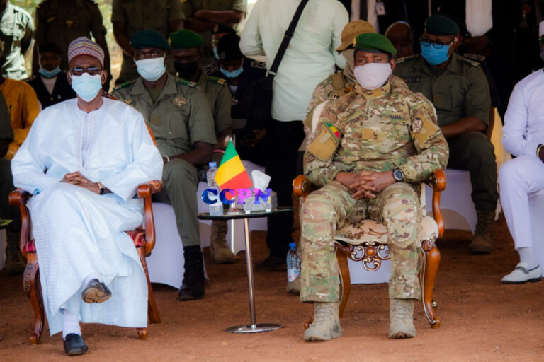 BAMAKO (Mali)  le DG de la police nationale accueille le vice