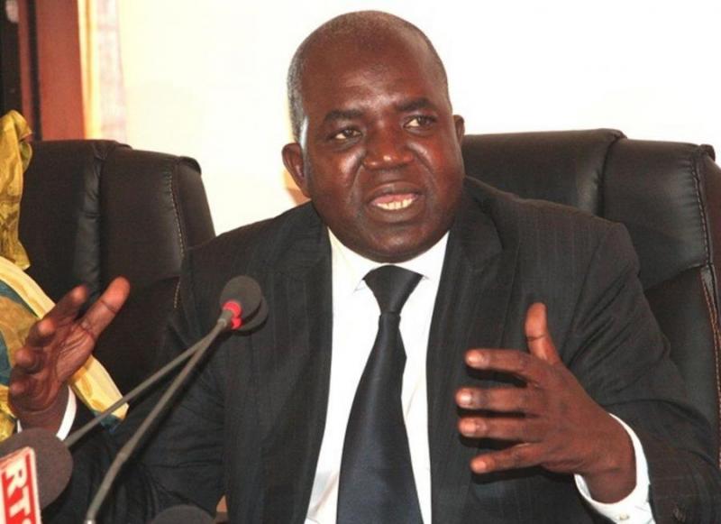 Décrets signés deux jours après la Présidentielle : l’ancien ministre des Mines sort de sa réserve