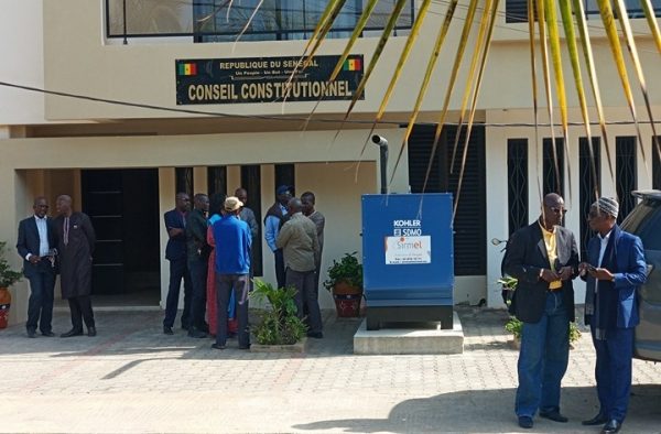 Conseil constitutionnel : quand la loi gêne, on attaque ceux qui l’interprètent