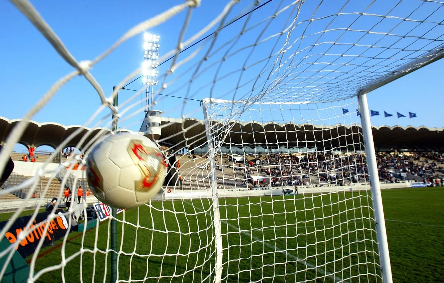Mafia du Foot : Un agent de joueurs, un ex-footballeur et un coach impliqués dans une fraude