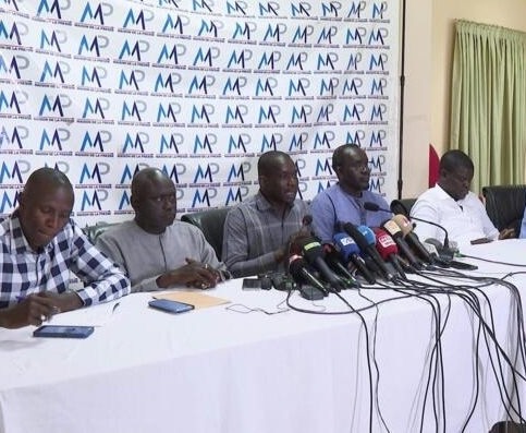 Les associations de presse, de la Société civile, et des partis politiques condamnent