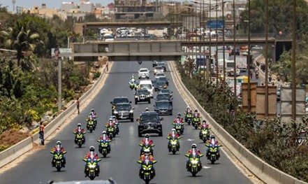 Système et antisystème : entre «leurres» et «lueurs» ? Alpha DIALLO ( Paris)