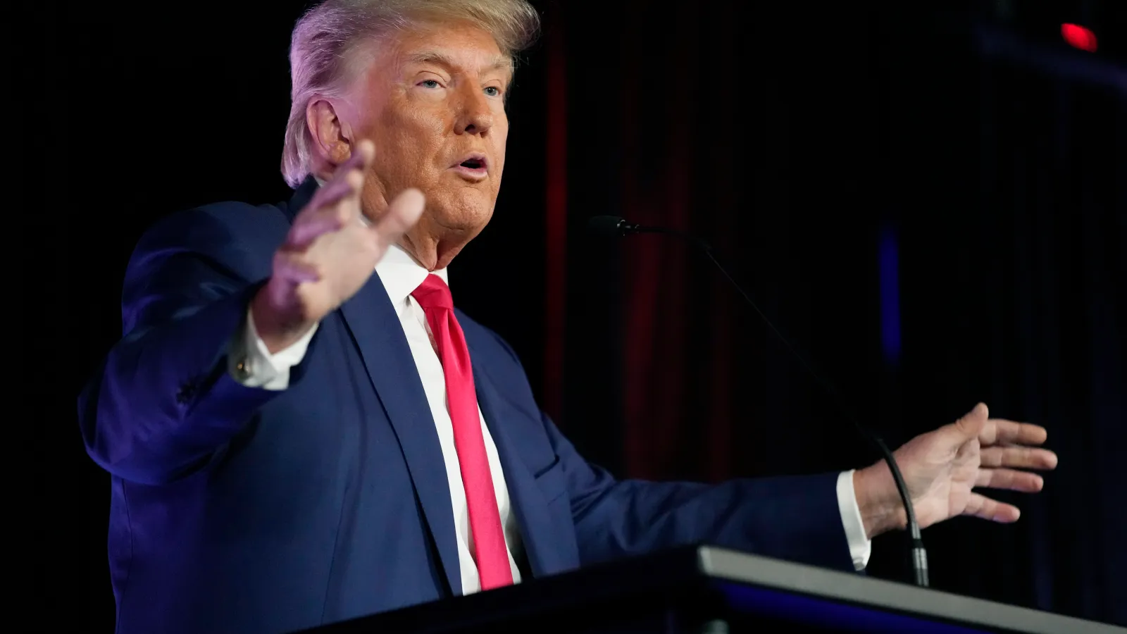 Trump fait son show sur l’or noir et la cocaïne !