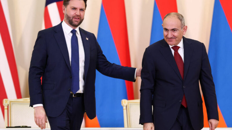 États-Unis-Arménie: J.D. Vance annonce un accord sur le nucléaire et un soutien sécuritaire à Erevan