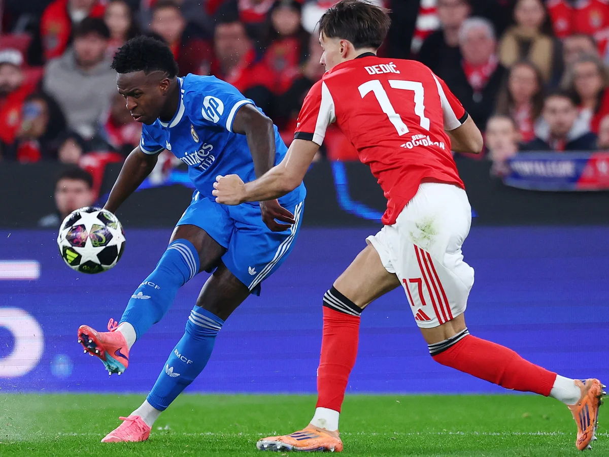 Ligue des champions: le PSG renverse Monaco grâce à Doué, le Real mate Benfica en barrages aller