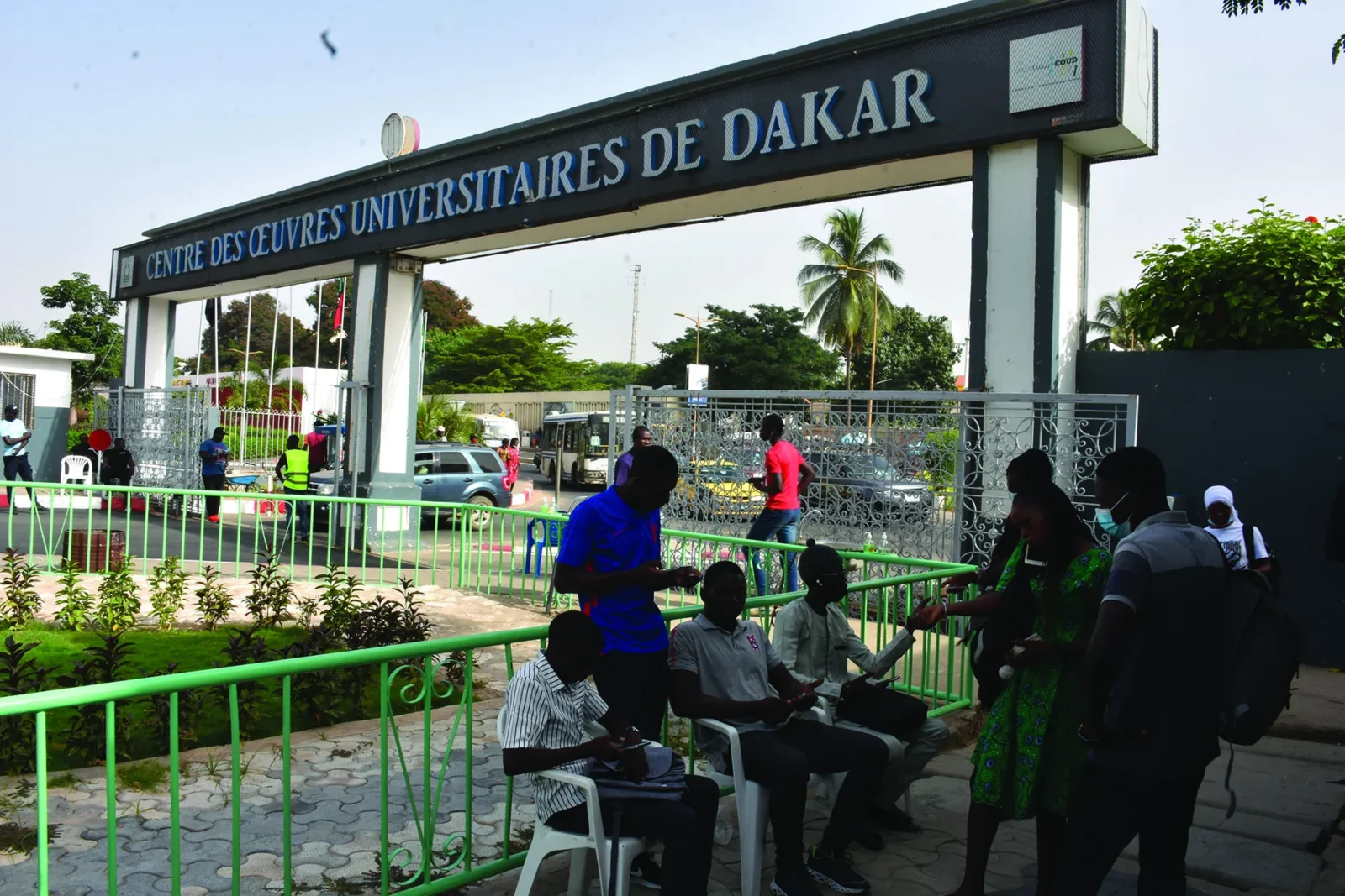 Grèves, bourses en retard, diplômes déconnectés du marché : quel avenir pour l&rsquo;étudiant sénégalais ?