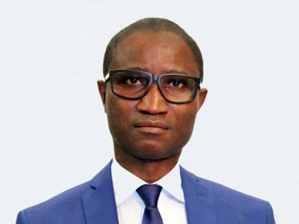 Former les élites africaines ou perdre l’Afrique : la grande contradiction française (par Ibrahima Thiam)